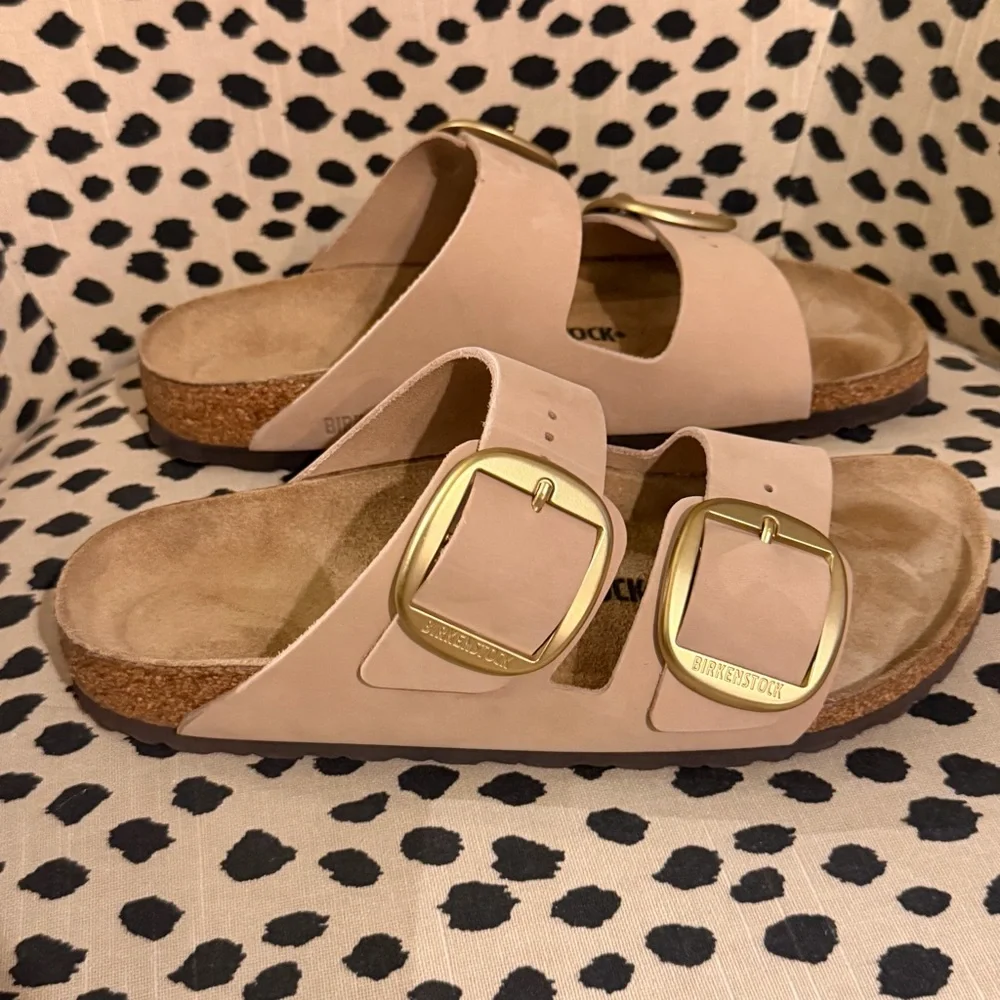 Birkenstock Women's Arizona Tan Sandals - Picture 4 of 6
